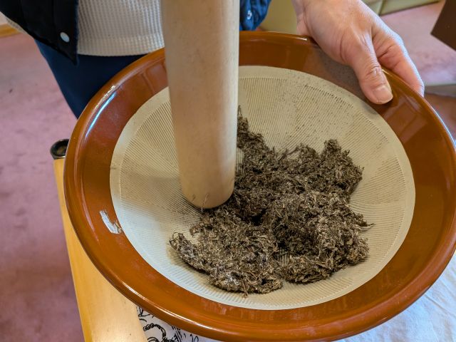 モグサ作り体験