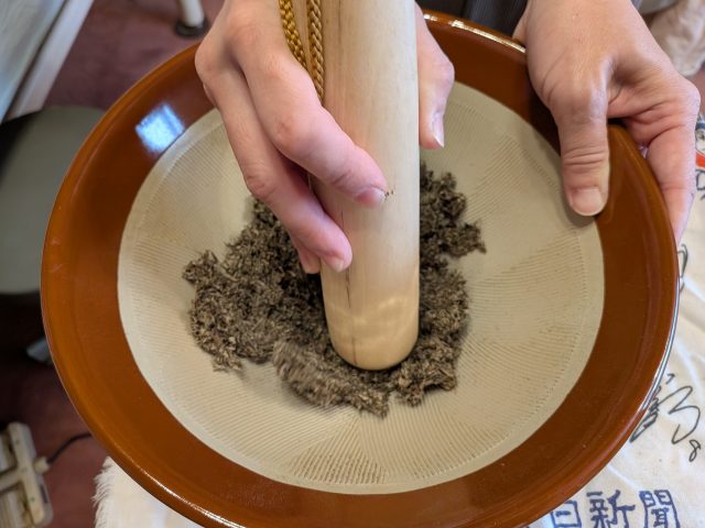 モグサ作り体験